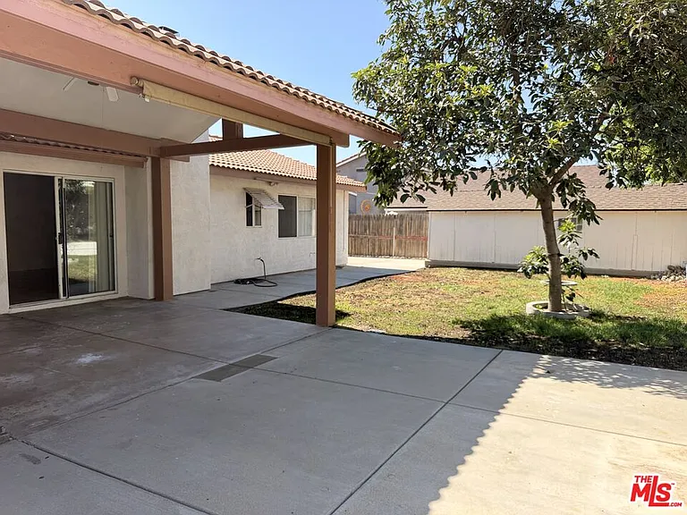 3246 Laurel Ave — Photo 19