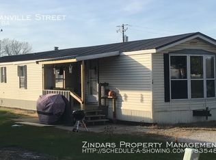 16 Danville St, Westville, IL 61883