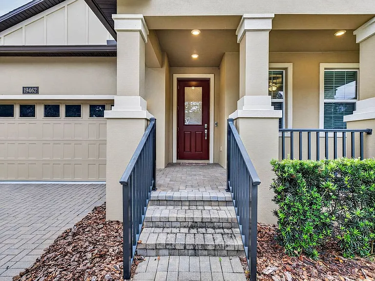 19462 Forest Garden Ct — Photo 3
