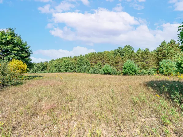 University Dr Unit 2, Big Rapids, MI 49307