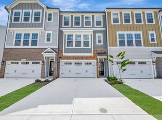 10027 Secluded Garden Dr, Apex, NC 27523