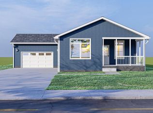 699 W Madison St, Jefferson, WI 53549
