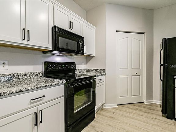 4th image of 4207 S Dale Mabry Hwy Unit 6114