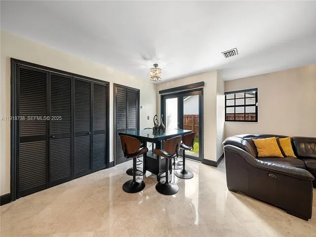 5424 SW 154th Pl #5424 — Photo 5