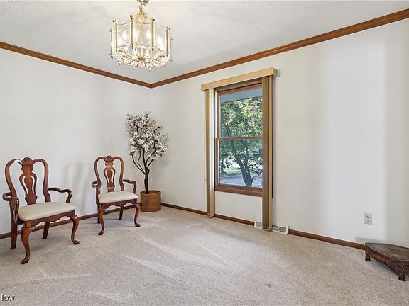 4th image of 13366 Rosewood Ln