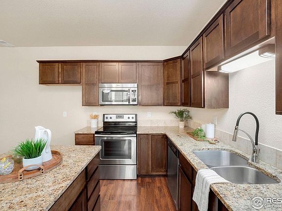 5th image of 6911 W 3rd St #521