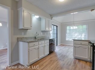 6801 Castlegate Ln, Memphis, TN 38141