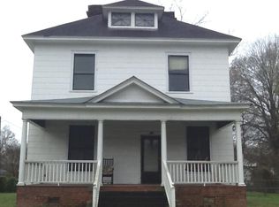 114 College Dr, Gaffney, SC 29340