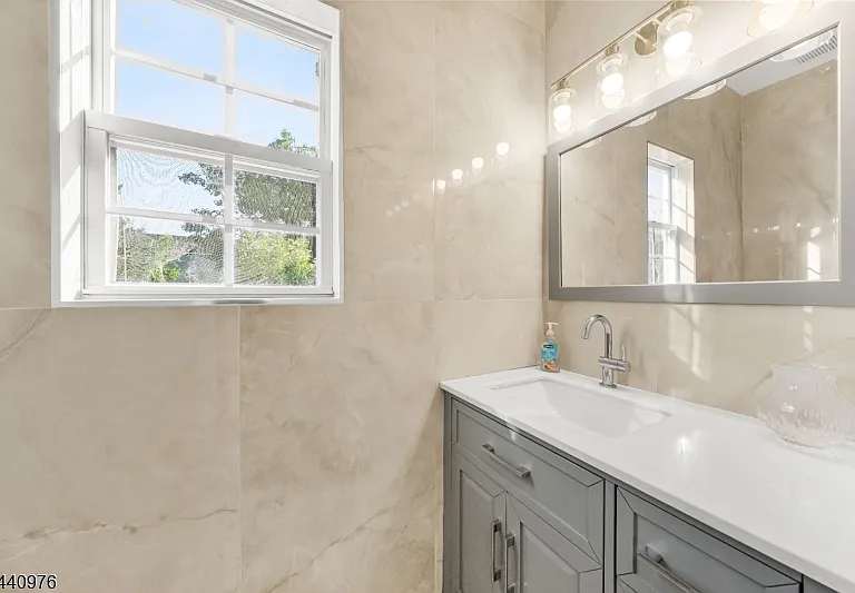 41 Tall Oaks Ct — Photo 12