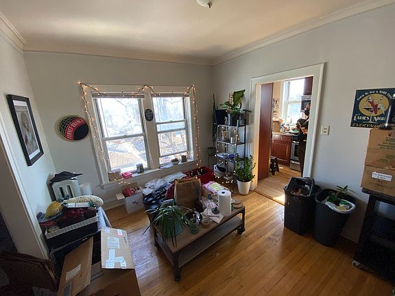 3rd image of 2243-51 W Eastwood Ave #2243-3