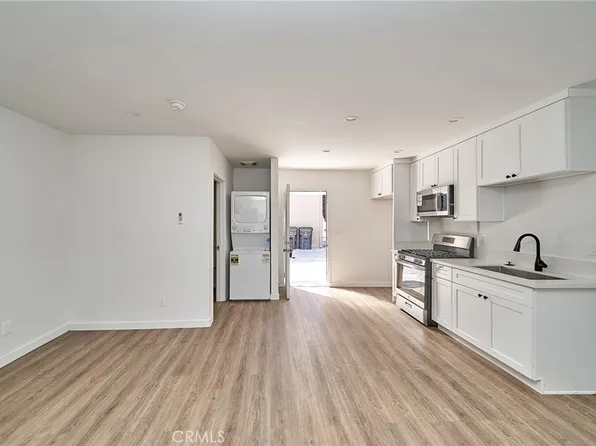 8734 Ramsgate Ave, Los Angeles, CA 90045