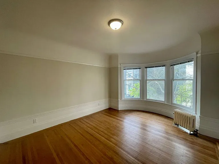 1357 Clay St #519RC — Photo 2