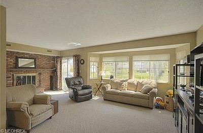 4th image of 1701 Walnut Ln #8-44
