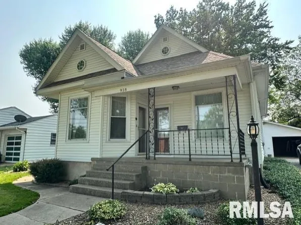 918 S Diamond St, Jacksonville, IL 62650