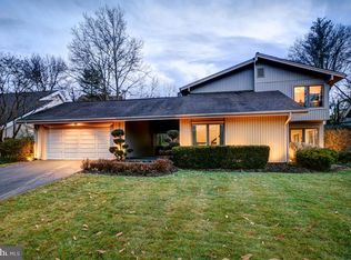 9132 Tulip Grove Rd, Gaithersburg, MD 20879