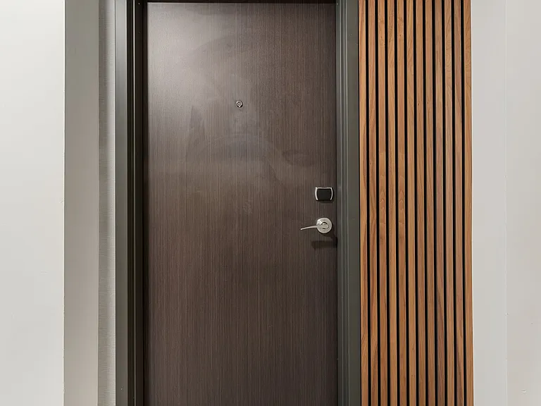Bank Street Apartments — Photo 11