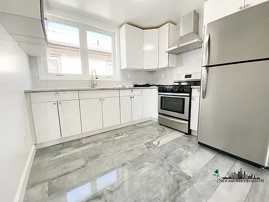 Rented by Coldwell Banker Reliable Real Estate | media 32