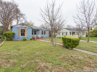 415 Senisa Dr, San Antonio, TX 78228