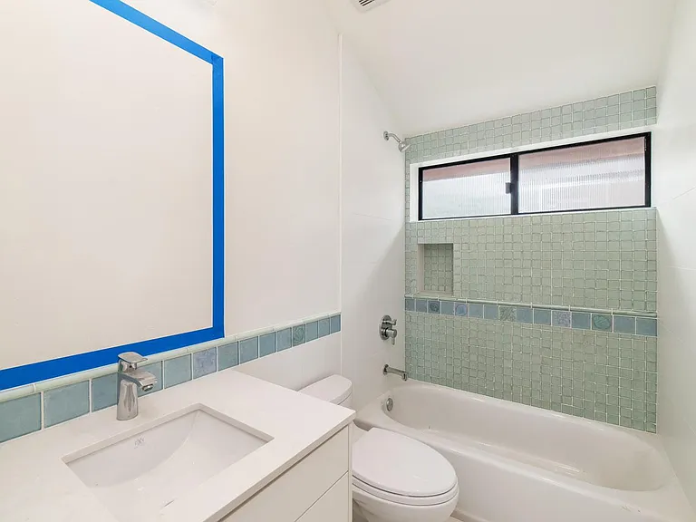 157 W Leucadia Blvd — Photo 48