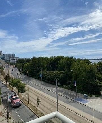 5th image of 550 Queens Quay W #500