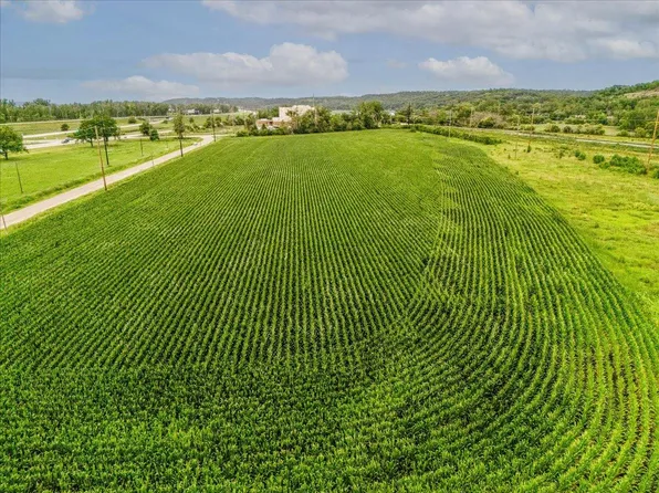 N 15th St, Council Bluffs, IA 51501