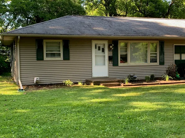 1924 Academy St, Kalamazoo, MI 49006