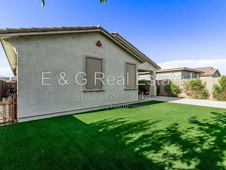 20419 E Rosa Rd — Photo 33