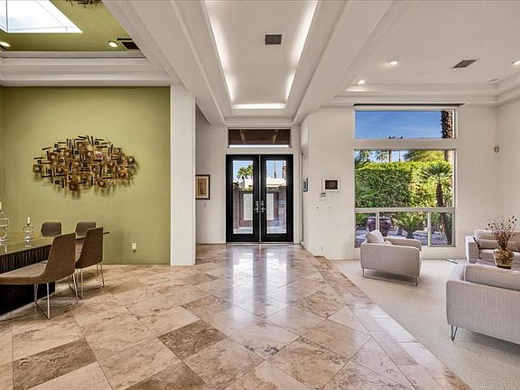 5th image of 2 Silver Cir