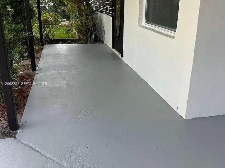 535 NW 23rd Ave — Photo 5