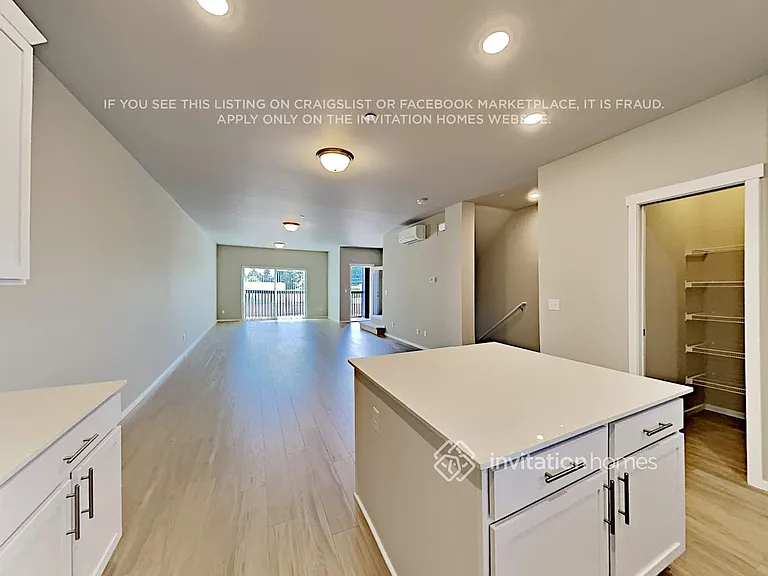 6509 47th Ave NE #107 — Photo 9