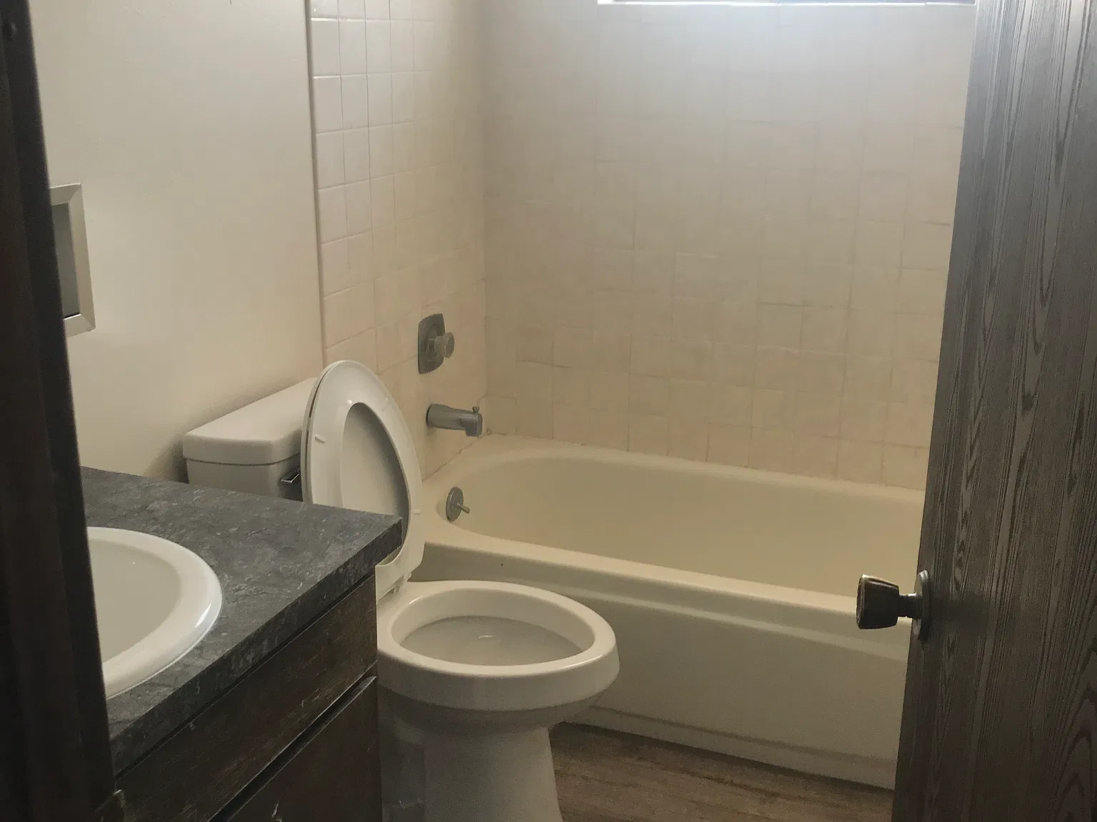 1 bed, 800 sqft, $935 — Photo 4