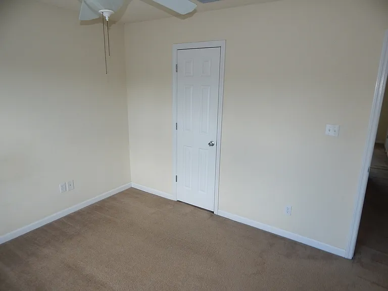 149 W Main St — Photo 13