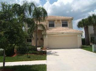 1237 Oakwater Dr, Royal Palm Beach, FL 33411