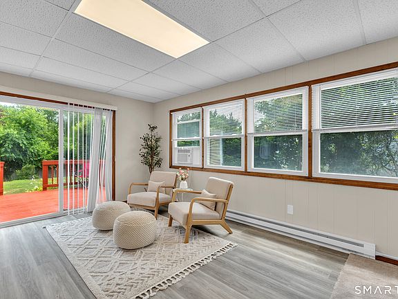 5th image of 124 Sherman Road