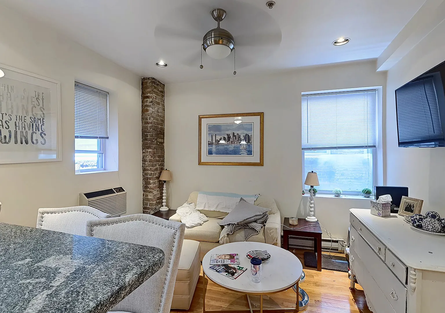 2 bed, 1.0 bath, 750 sqft, $3,695 — Photo 1