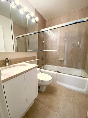 Rented by Royal Operation System | media 23