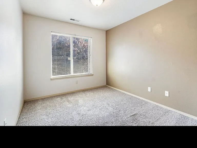 2833 NE Stapleton Rd #0 — Photo 24