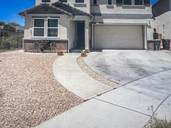 180 Rosales Ln, Hollister, CA 95023