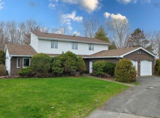 206 Fatima Dr, Cape Breton, NS B1S 1L8
