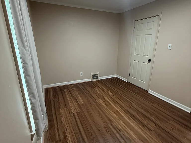 25428 Hopkins St #1 — Photo 8