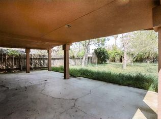 196 E Gibbons Ave, Porterville, CA 93257