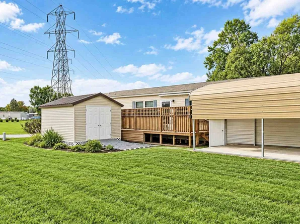 4250 State Highway 307 #44, Geneva, OH 44041