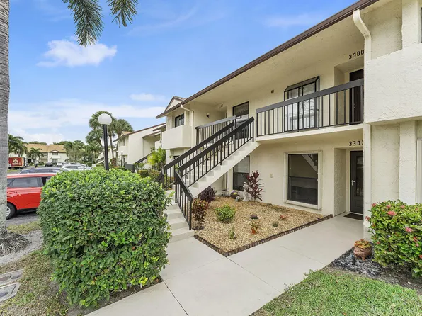 3306 Lucerne Park Drive, Greenacres, FL 33467