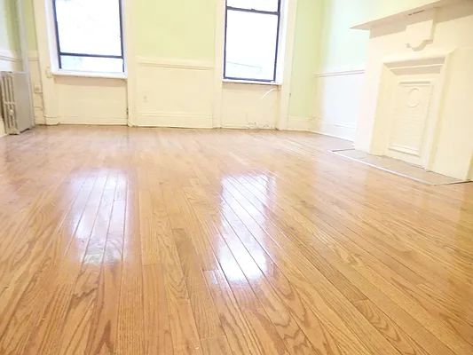 Rented by John O'Kelly Real Estate | media 18