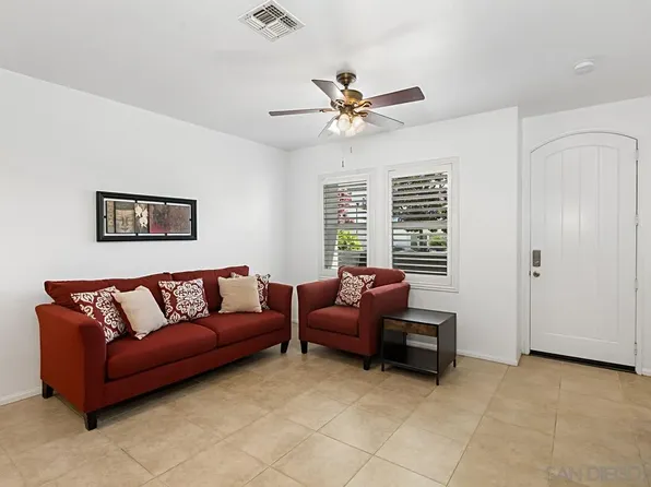 2185 Diamondback Ct Unit 44, Chula Vista, CA 91915