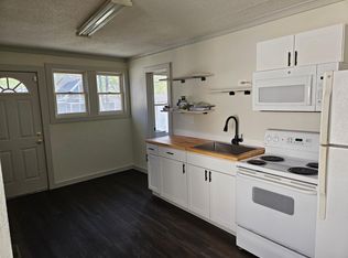 435 Benton Ave APT 2, Excelsior Springs, MO 64024