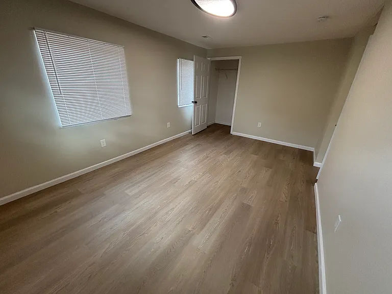 112 Viking Rd — Photo 11