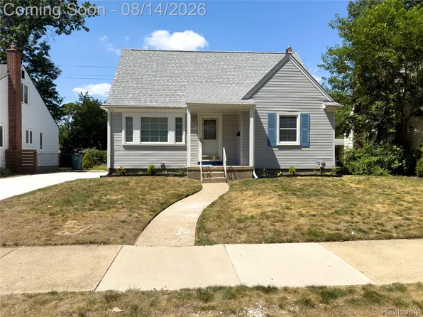 839 Meadowdale St, Ferndale, MI 48220