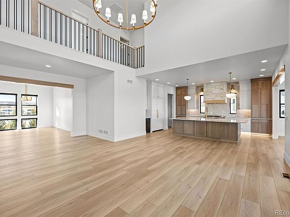 4th image of 5291 Soledad Circle