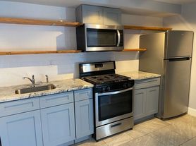 10 Farrington St., 1